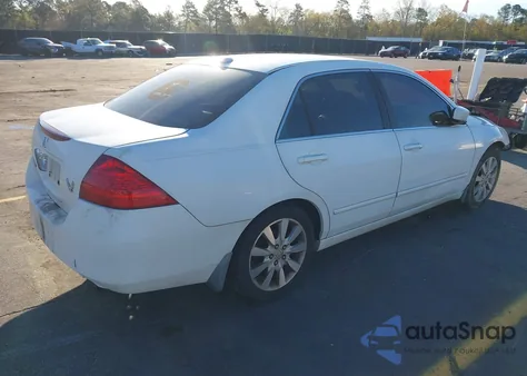 2006 Honda Accord 3.0 Ex из США, поврежденный, VIN 1HGCM66576A013761